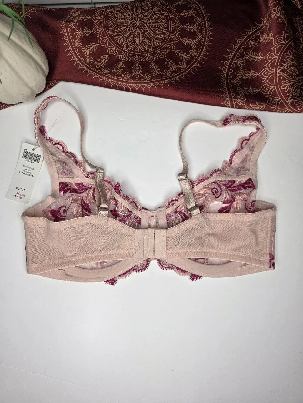 Soma Bra Sensuous Lace Unlined Pink Floral Embroidery Size 34C NWT
